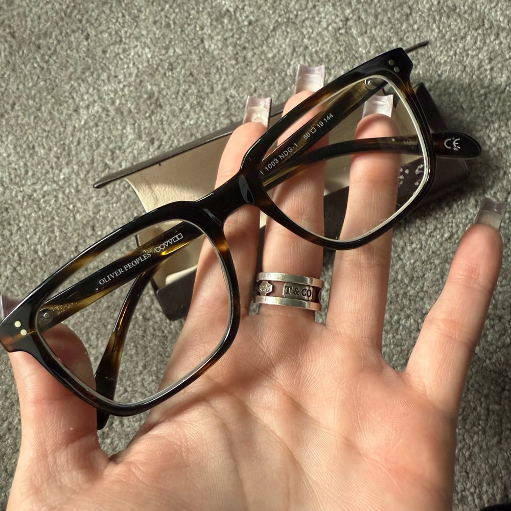 Oliver Peoples Tortoise Shell Glasses - Picture 1 of 13